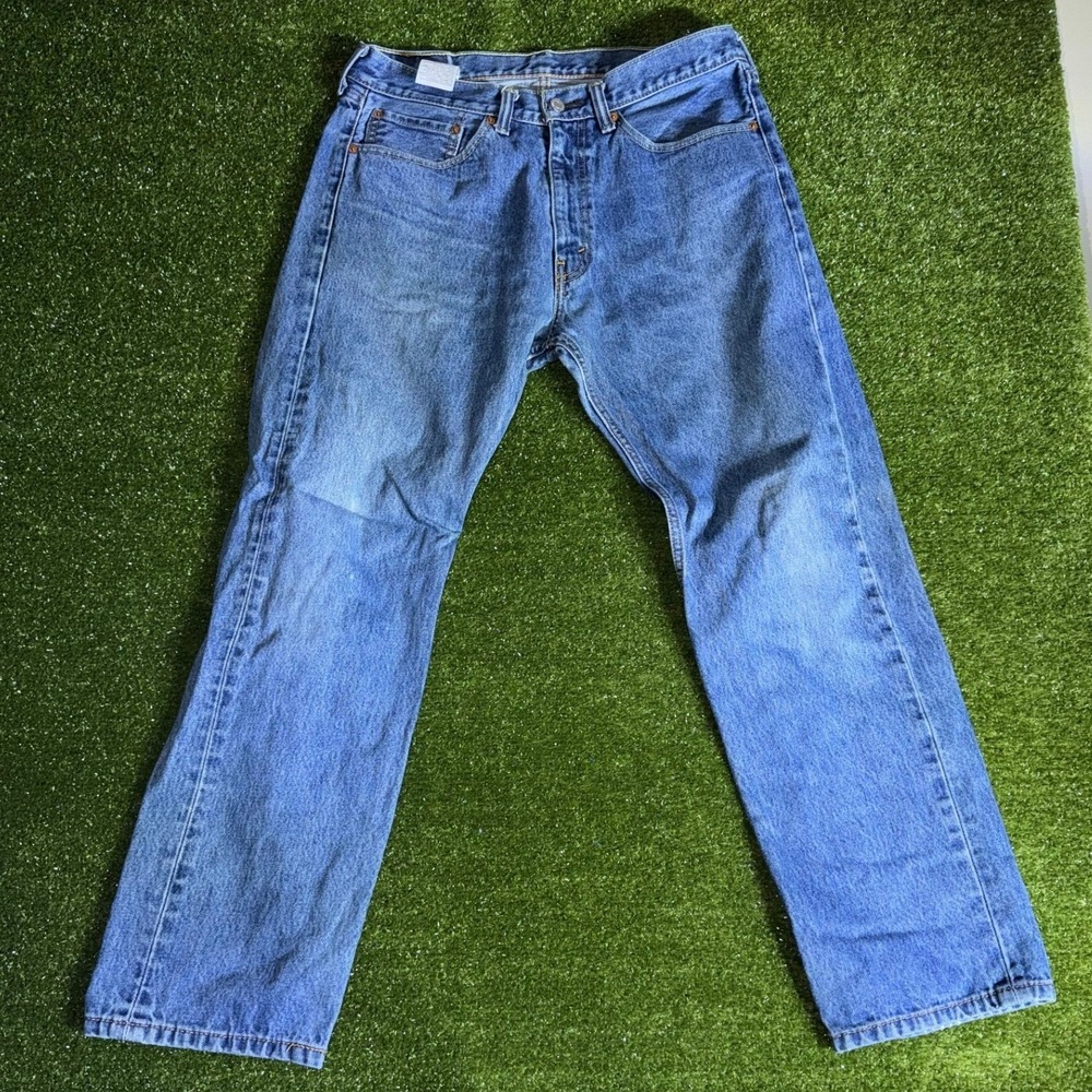Levis 505 Regular Fit Straight Leg Blue Denim Jeans Mens 34x30 Medium Wash - Picture 3 of 7